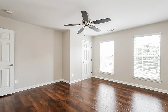 130 N Arcadian Way — Photo 10