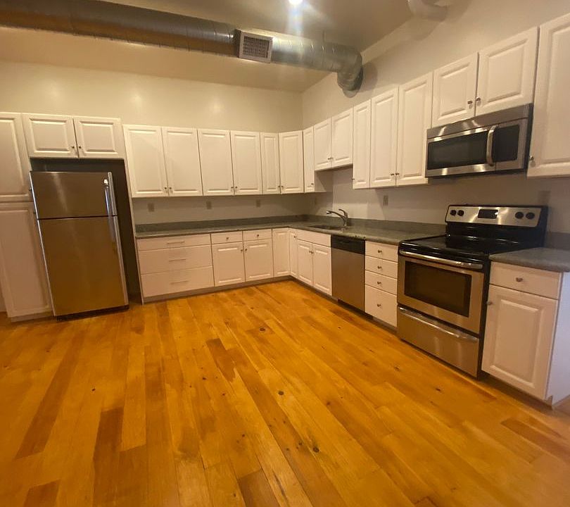 1st image of 312 Forbes Ave Floor 2