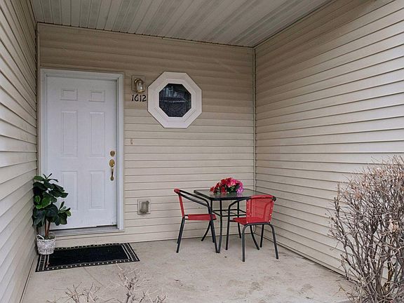 5th image of 1612 68th Ln N