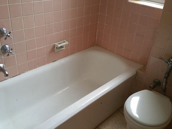 4th image of 342 E 4th St APT A2