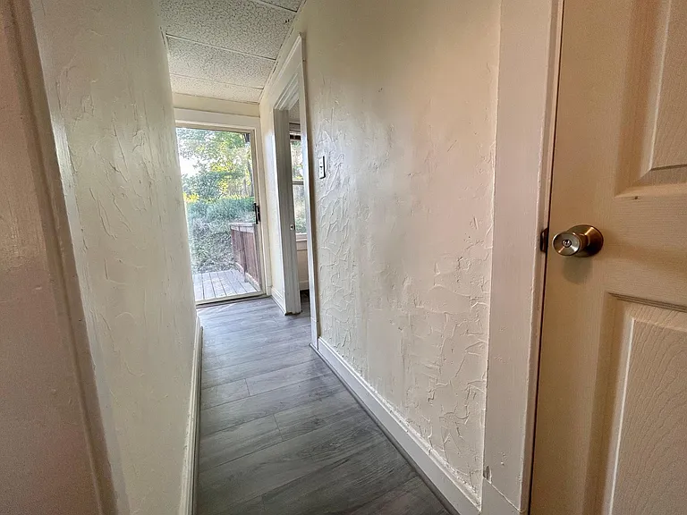 108 Karns Ave — Photo 14