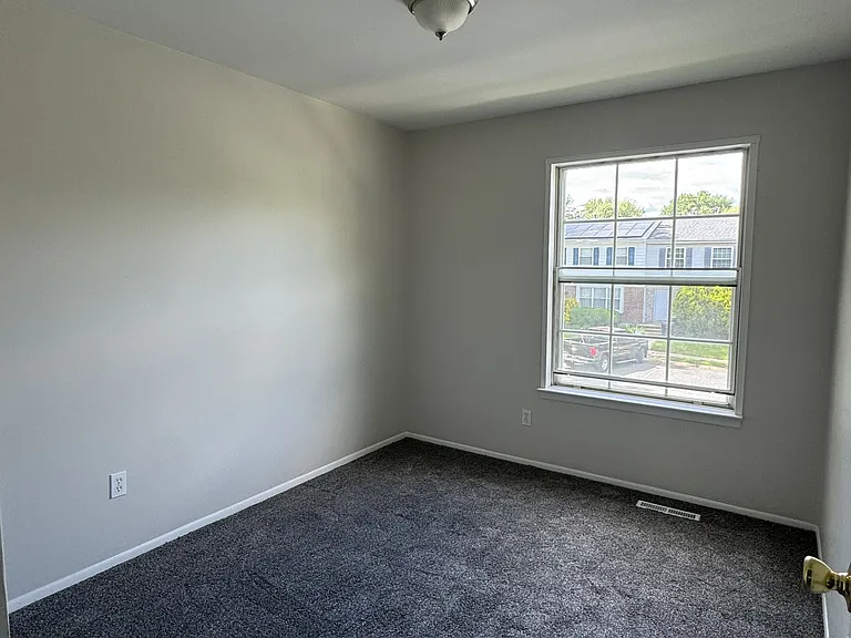 1479 Harford Square Dr — Photo 10