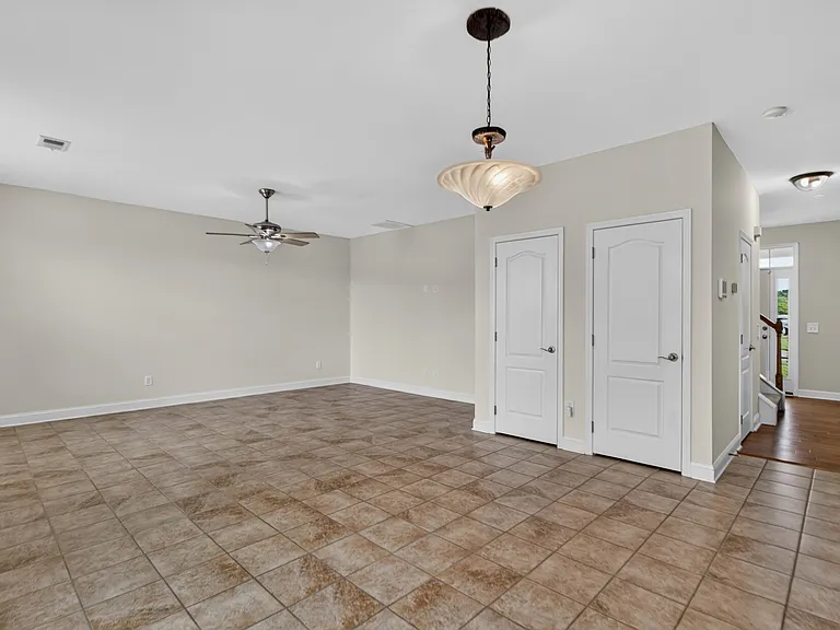 152 Spindle Way — Photo 9