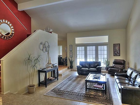 4th image of 10245 N 98th St
