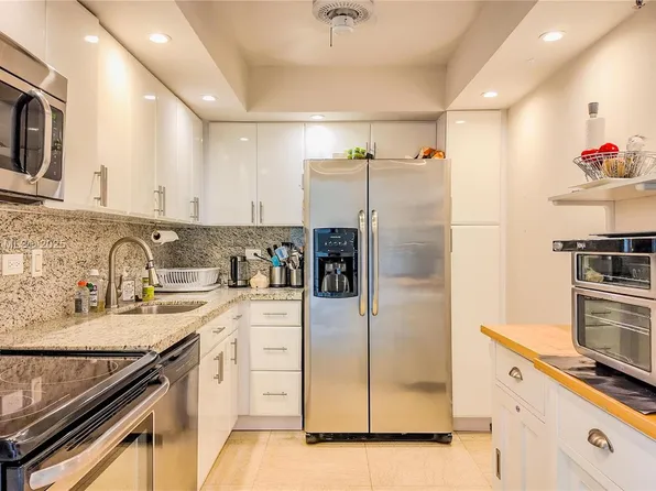 20355 NE 34th Ct APT 325, Aventura, FL 33180