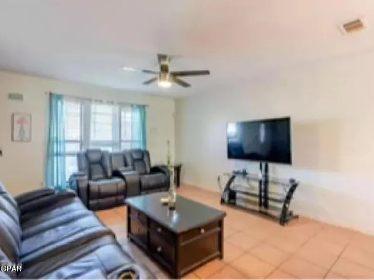 6401 Causeway Rd — Photo 12