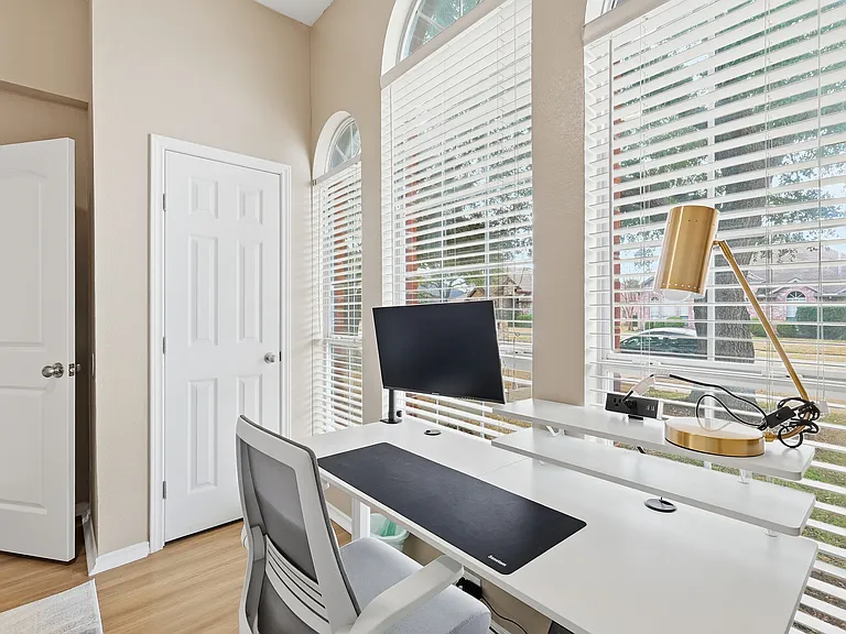 11304 Amber Valley Dr — Photo 24