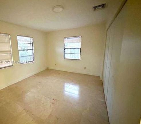 4th image of 330 188th St