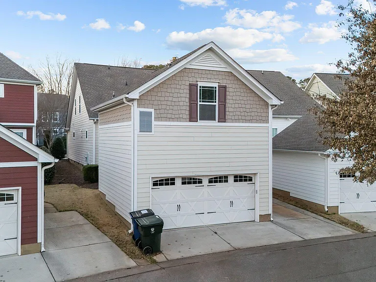 1536 Crafton Way — Photo 35