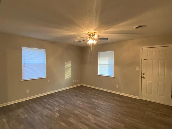 4th image of 109 Kemmons Dr
