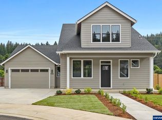 1153 Bedlington Ter, Silverton, OR 97381