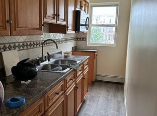 20 Basswood St FLOOR 2, Lawrence, MA 01841