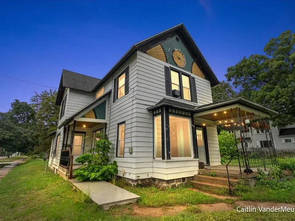 1501 College Ave NE, Grand Rapids, MI 49505