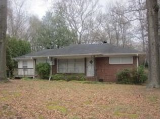 5760 Crabapple Dr SW, Mableton, GA 30126