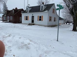 110 Ash St E, Trimont, MN 56176