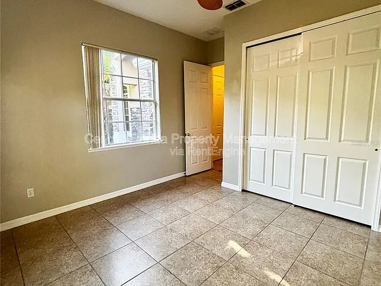 16127 Bristol Lake Cir — Photo 28