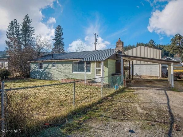 502 4th St, Pinehurst, ID 83850