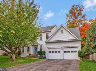 1604 Tobys Ct, Crofton, MD 21114