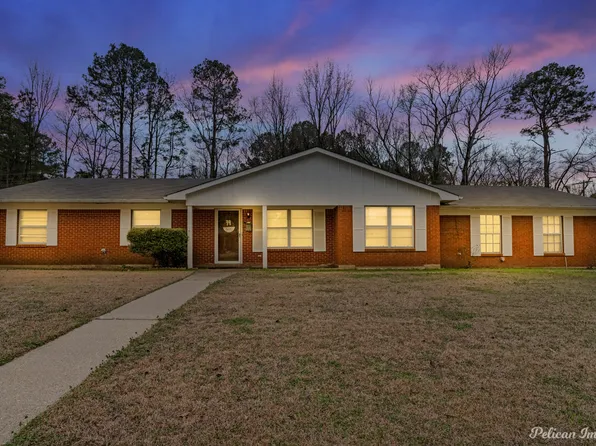 2716 Jackson Dr, Haynesville, LA 71038