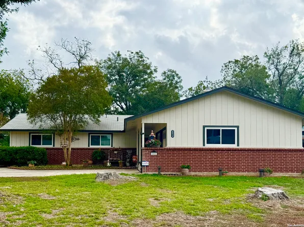 5026 Lancelot Dr, San Antonio, TX 78218