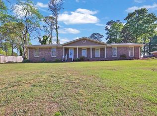 2681 Kings Cir, Lawrenceville, GA 30044