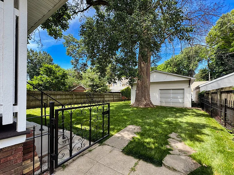 1119 S Macarthur Blvd — Photo 37