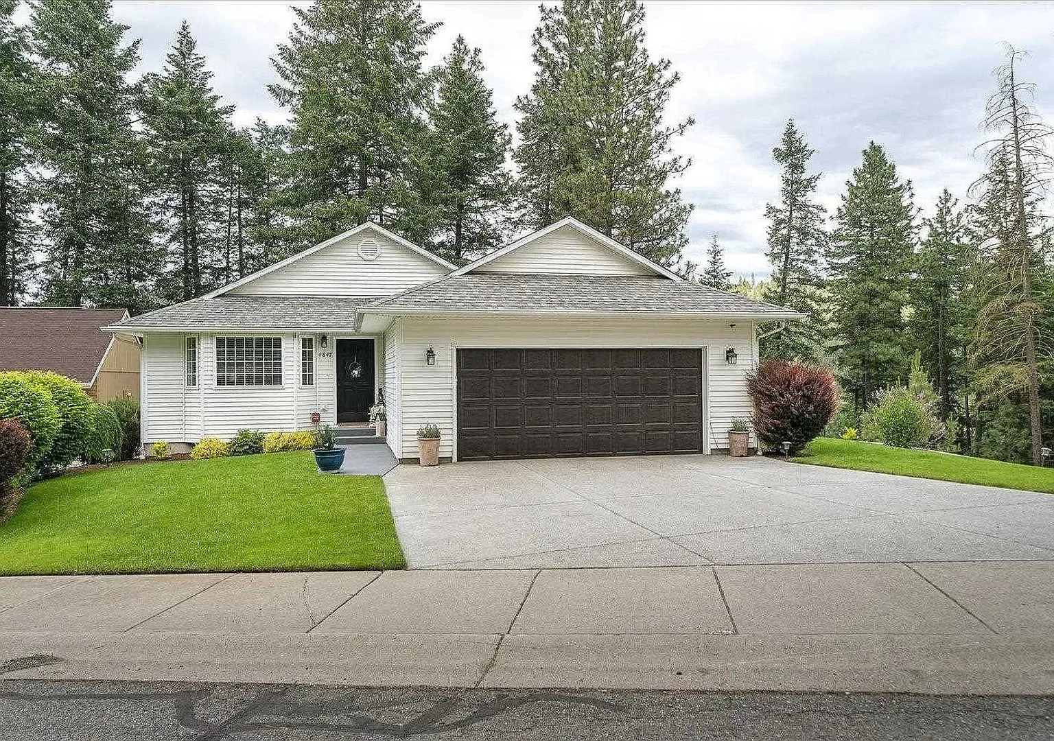 Coming soon! Qualchan Hills Geogeous 4 bed / 4 bath — Photo 1