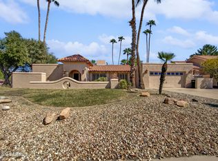 9645 N 32nd St, Phoenix, AZ 85028