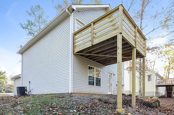 195 Wynnmeade Pkwy — Photo 17