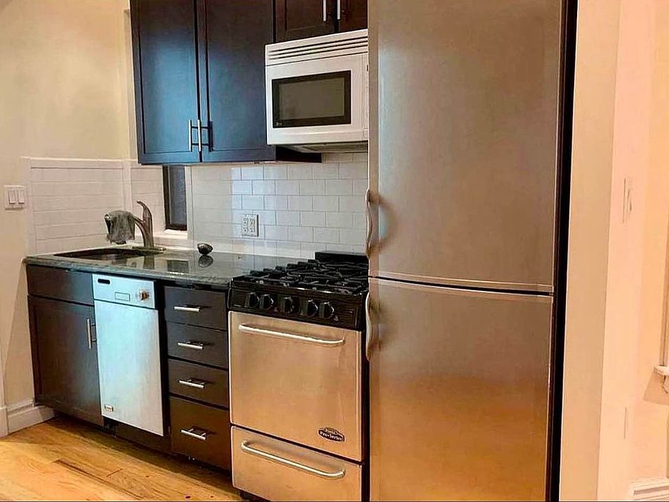 2nd image of 328 E 85th St APT 5D