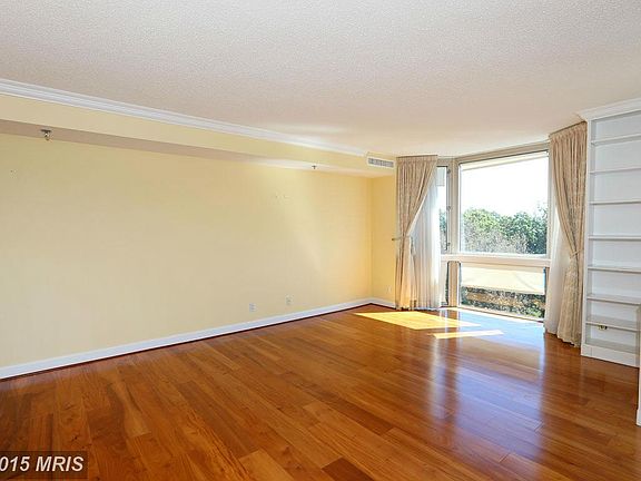 4th image of 5809 Nicholson Ln APT 901