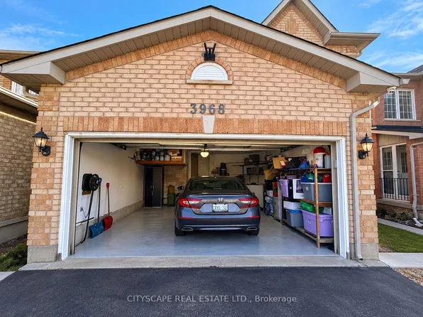 3968 Foxwood Ave, Mississauga, ON L5N 7V4