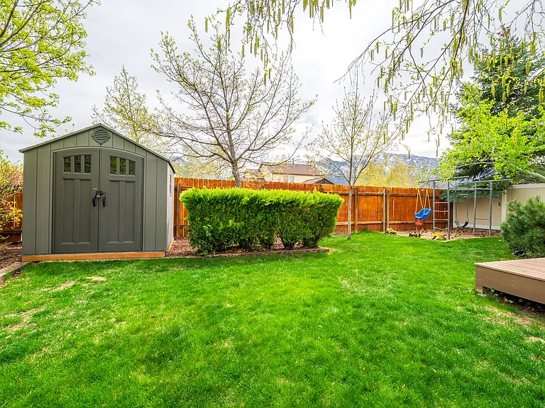 1649 E Michael Way — Photo 6