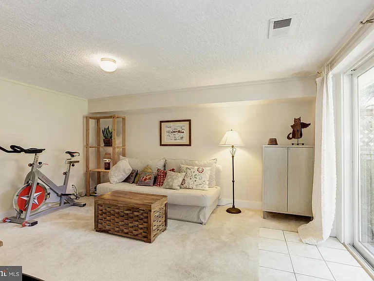 5320 Pooks Hill Rd #305 — Photo 25