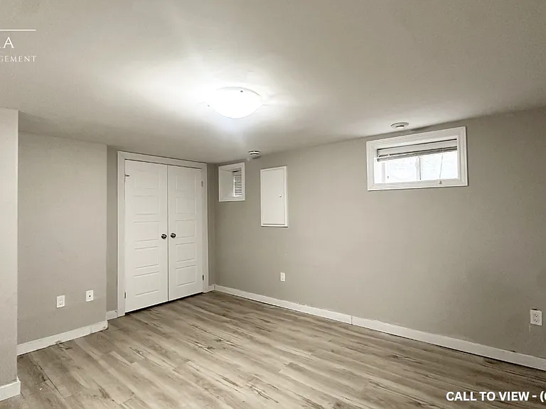 154 Oxford St W #154 — Photo 10