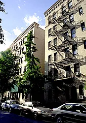 325 East 80th Street in Yorkville