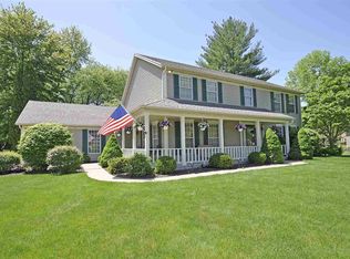 51949 Sand Pointe Ct, Granger, IN 46530