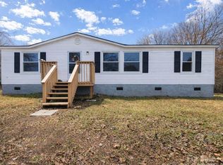 304 New Hope Rd, Lawndale, NC 28090