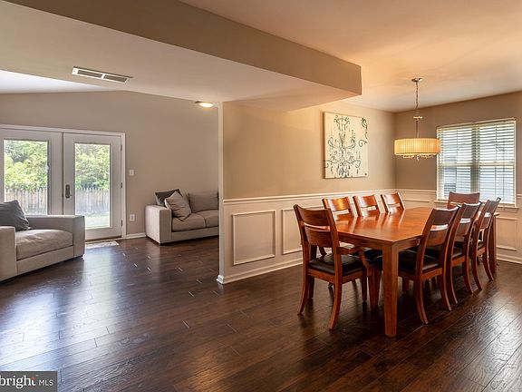 5th image of 122 Fellowship Ln