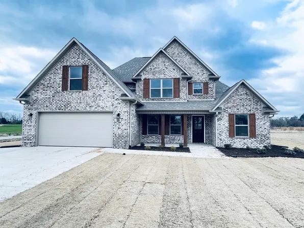 1002 Southern Hls, Milan, TN 38358