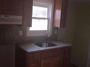 52 Ellen St, Bethpage, NY 11714