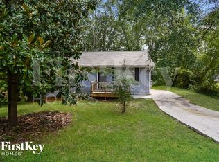 20 Mitchell St, Newnan, GA 30263