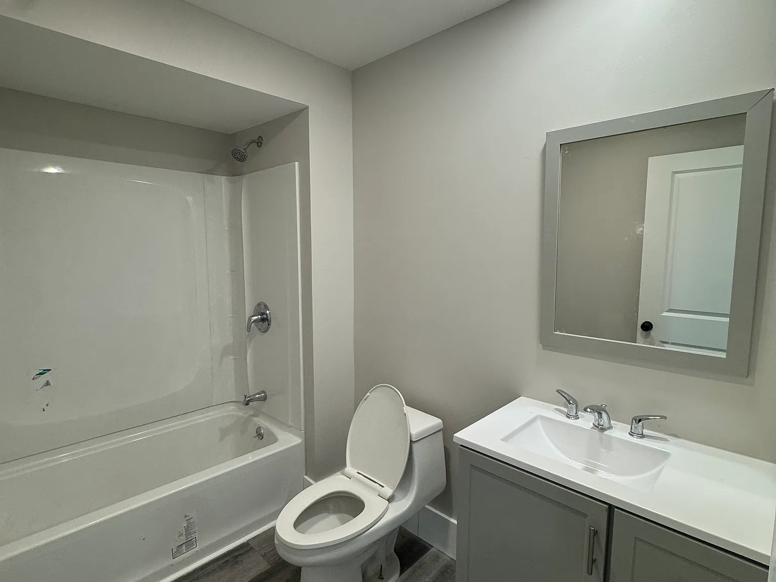 3 bed, $1,850 — Photo 3