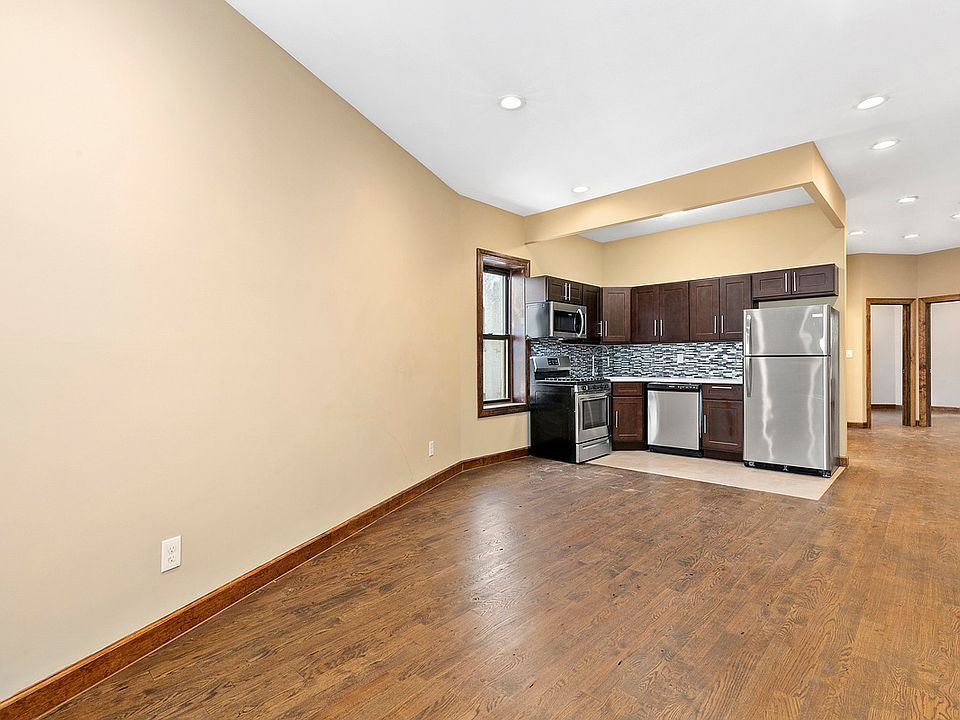 1st image of 572 Lincoln Pl APT 3C