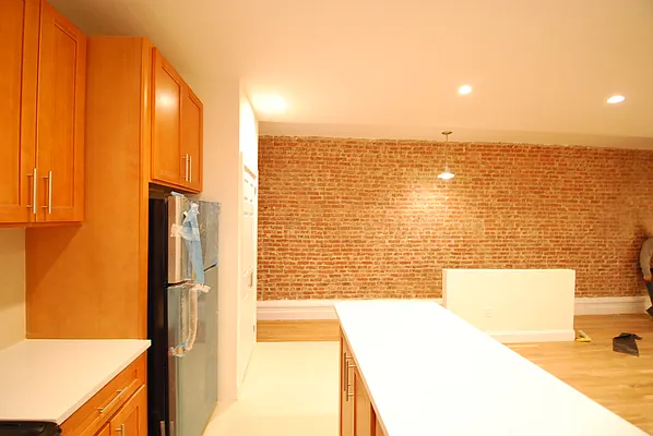 Rented by Bohemia Realty Group | media 52