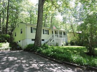 517 Tranquility Dr, Highland Lakes, NJ 07422
