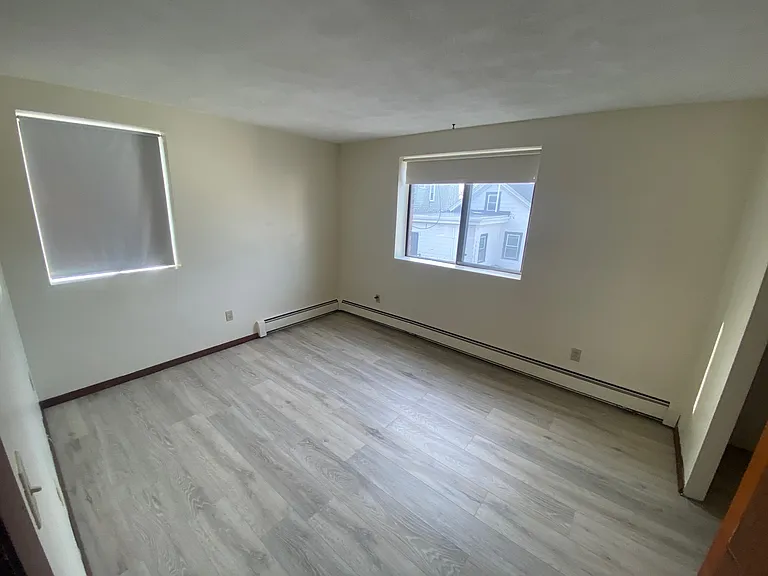 765 Somerville Ave — Photo 11