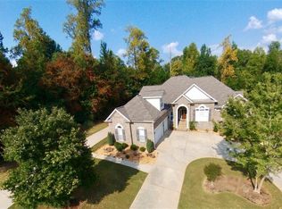 5461 Woodrun Ct, Braselton, GA 30517
