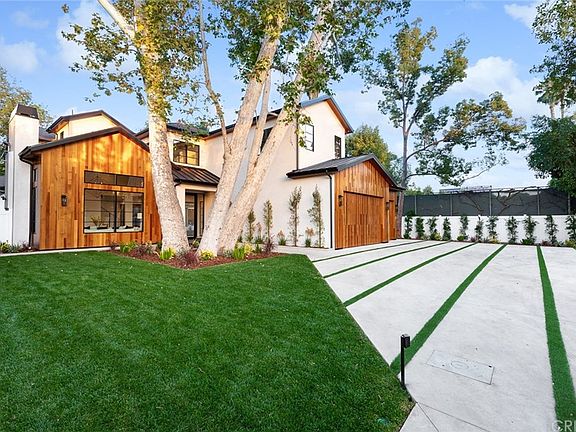 4th image of 5054 Valjean Ave
