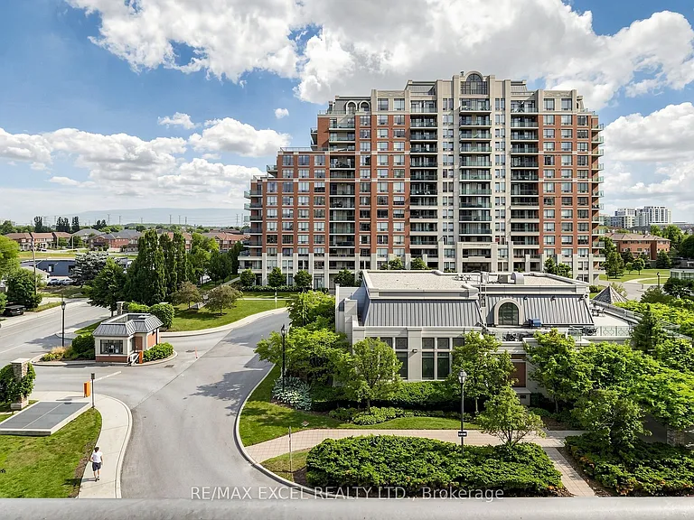 350 Red Maple Rd #508 — Photo 34